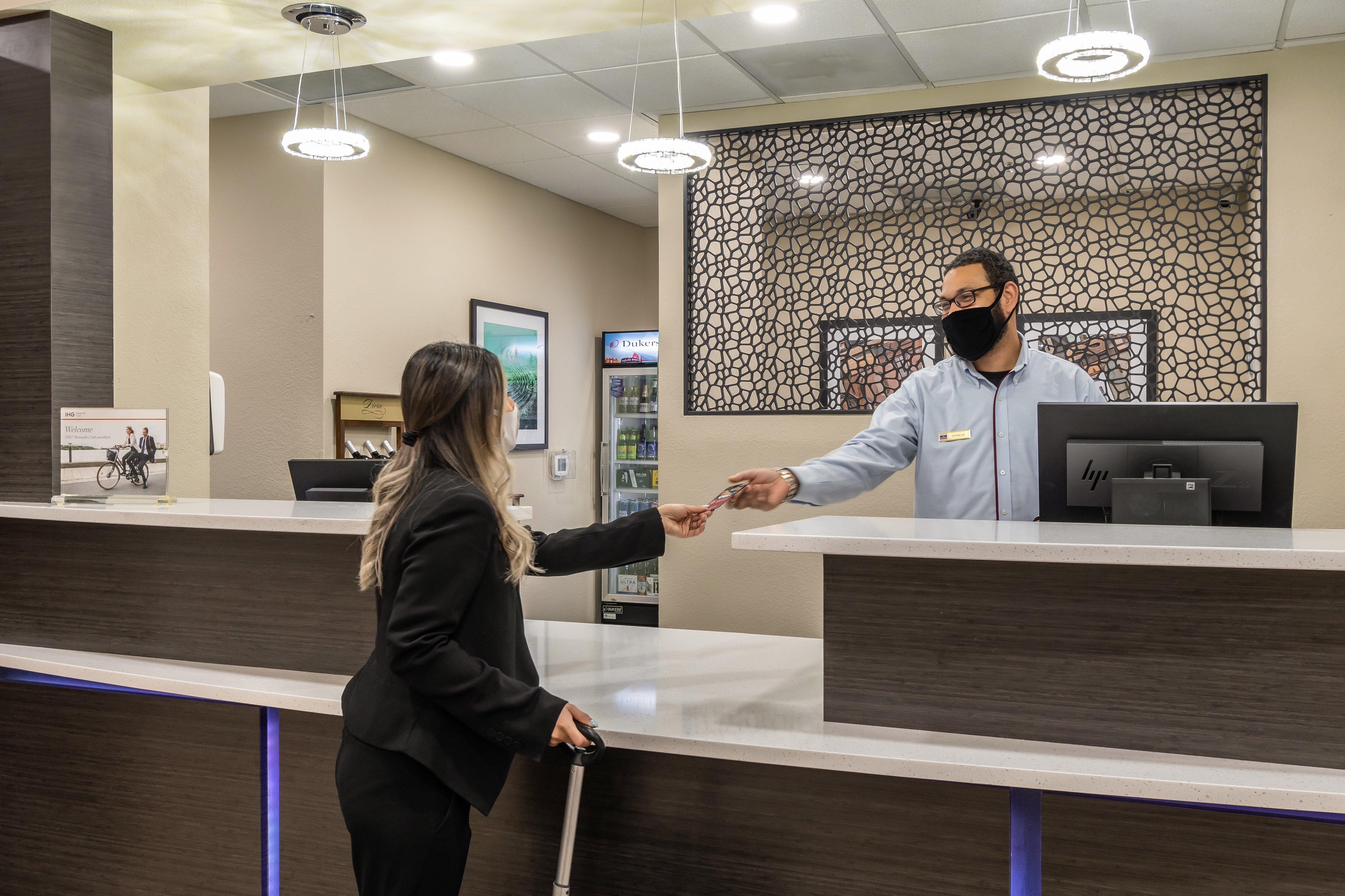 Candlewood Suites Portland Airport By Ihg Exterior foto